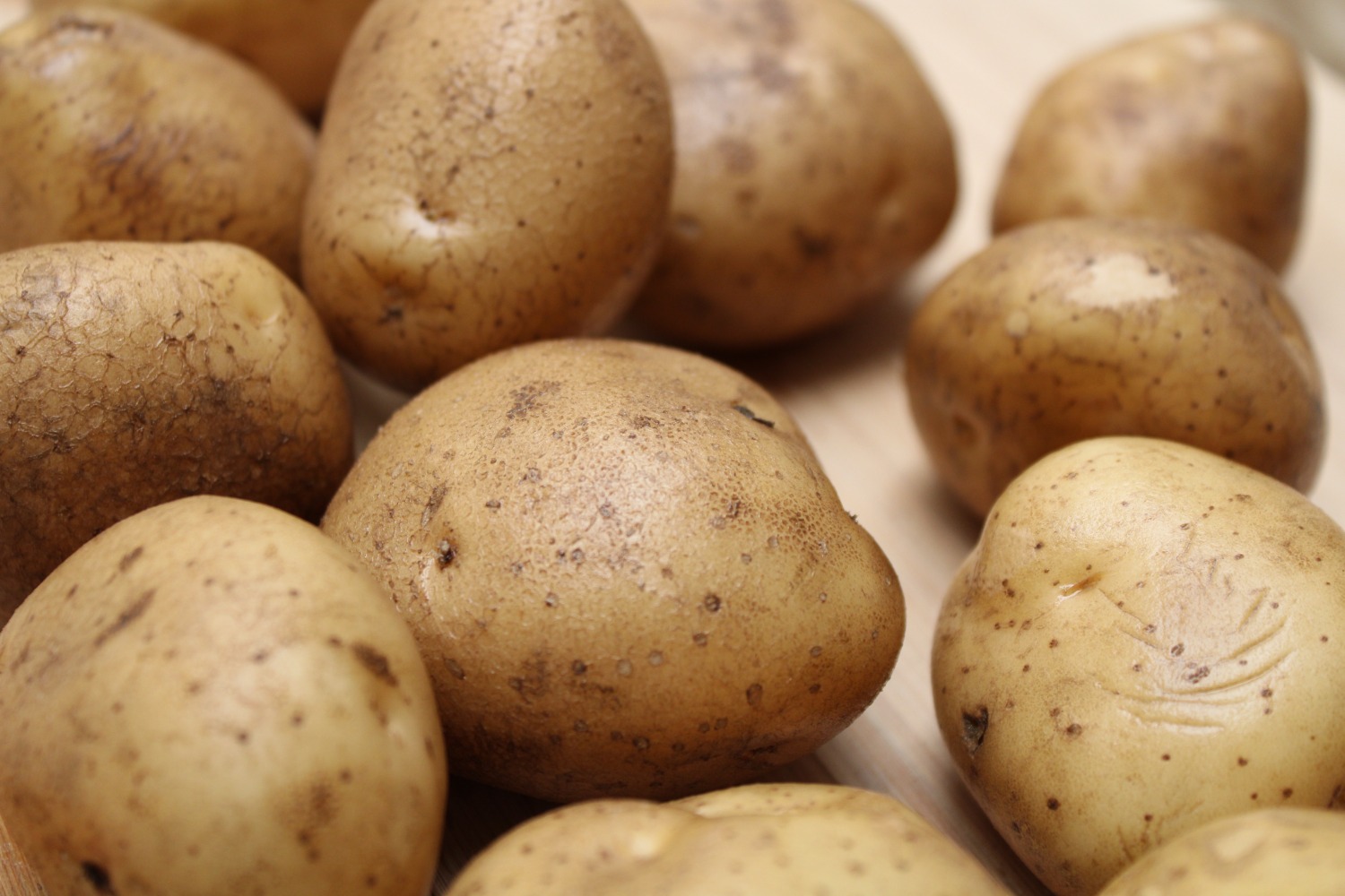 Aardappels schillen voor stamppot: 5 manieren om het makkelijk te maken