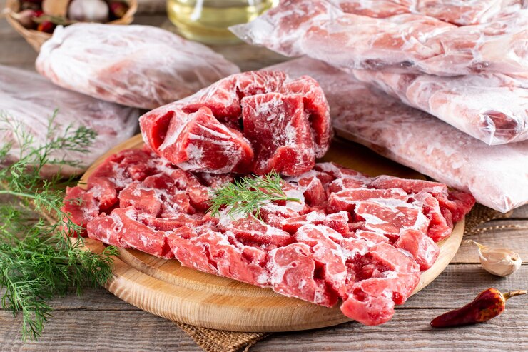 Snel vlees ontdooien: dit is de beste en meest veilige manier